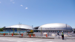 宇宙基地のような TIPSTAR DOOM CHIBA(千葉市競輪場)とYohaSアリーナ(千葉市総合体育館)